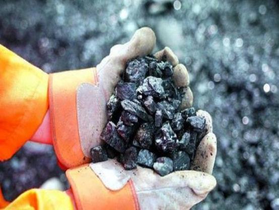 铁矿石期货价格大反弹背后，是谁在推动？