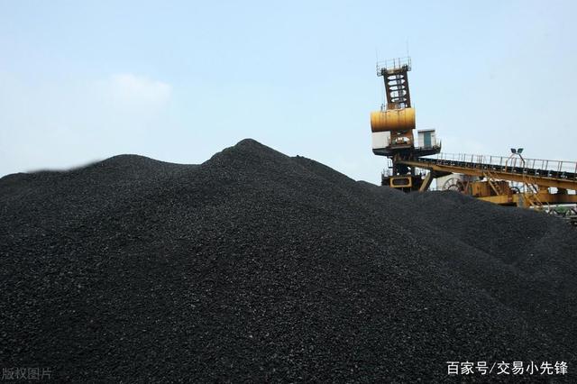 原油系抱团创新高；钢厂大规模复产，铁矿期货跌幅逾3%？(图1)