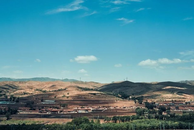 铁矿石现在的高库存与18年有何不同？(图1)