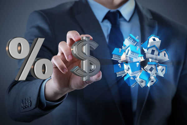 影响股票市盈率的因素有哪些？