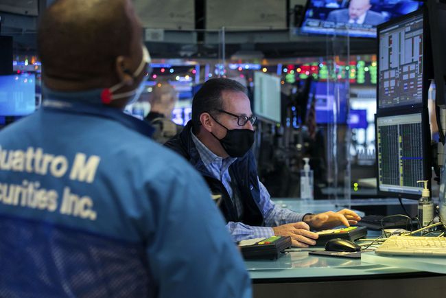 美债收益率升破1.5％！纳指期货大跌近2％，科技股集体下挫(图1)