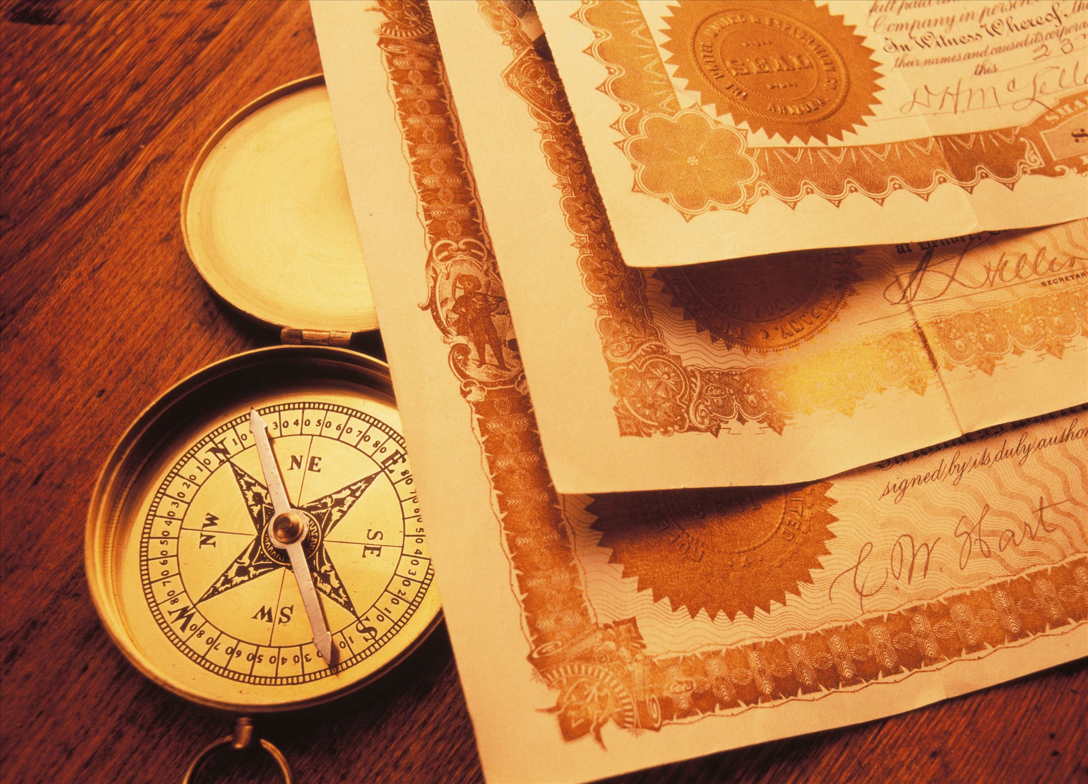 了解国际经济的形势对股市看法(图1)