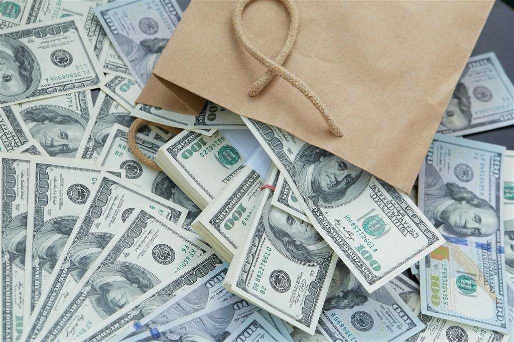 影响白糖期货价格变动的主要因素有哪些?(图3) 影响白糖期货价格变动的主要因素有哪些?(图3)