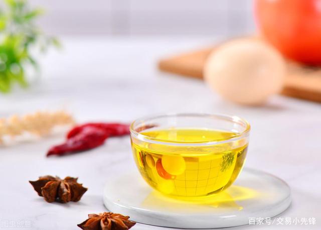 焦煤放量暴涨12%，铁矿连涨4日续创新高；煤化品种涨幅居前(图9)