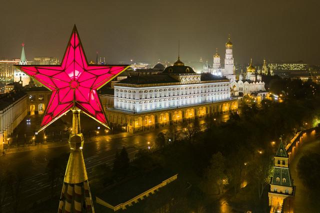 美国或将要没收俄罗斯的银行卡，俄警告胆敢扣押黄金等于金融宣战(图2)