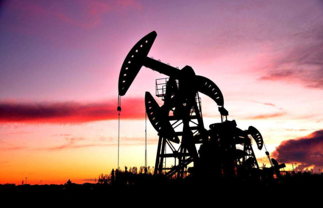 美国突然狂甩5000万桶储备原油，真正目的到底是什么？(图4)