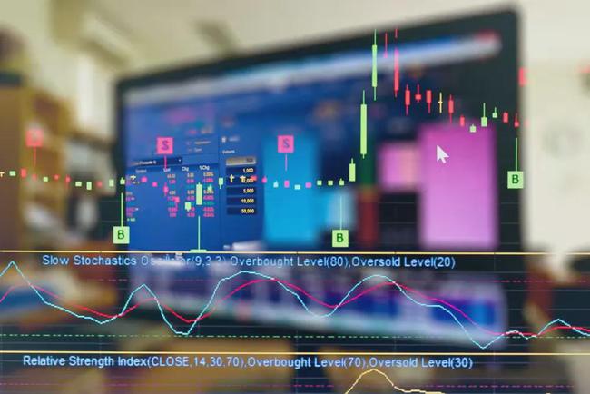 左手巨额分红2.4亿元,右手“哭穷”要募资1.29亿补充流动资金,二进宫的上海文华财经资讯股份有限公司(以下简称“文华财经”)这次能顺利闯关吗?(图1) 左手巨额分红2.4亿元,右手“哭穷”要募资1.29亿补充流动资金,二进宫的上海文华财经资讯股份有限公司(以下简称“文华财经”)这次能顺利闯关吗?(图1)