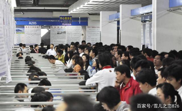 期货互联网开户的放开，是顺应金融数字化浪潮和云计算趋势的行业创新，将进一步拓展期货公司业务空间，提高投资者开户便利性，并有利于带动金融衍生品软件和信息技术服务行业发展，未来，一旦资本市场出现饱和，承销(图3)